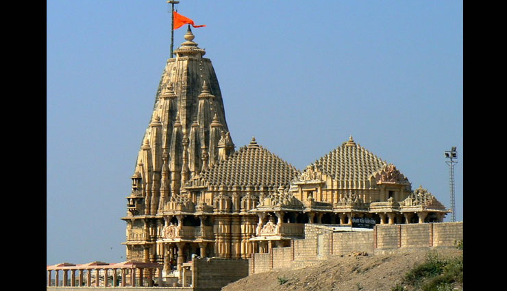 Janmashtami Special द्वारिकाधीश मन्दिर : जहां भगवान कृष्ण जन्माष्टमी पर आधी रात को देते हैं दर्शन 