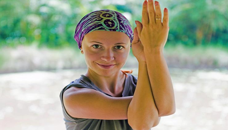 Health tips,health tips in hindi,shoulder pain remedy,stretching exercises,healthy lifestyle