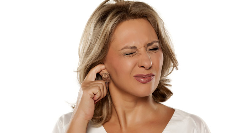 कान की जिद्दी खुजली करती है बहुत परेशान, ये 4 नुस्खे तुरंत दिलाएंगे आपको राहत 