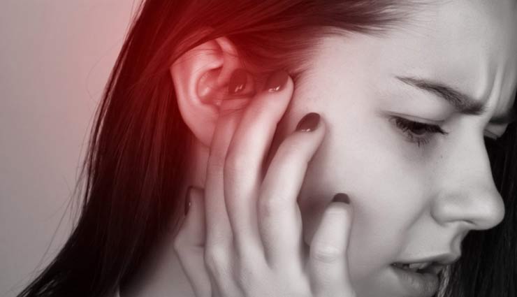 ये बेहतरीन घरेलू नुस्खे दिलाएंगे कान के दर्द से छुटकारा, जानें और पाए राहत 