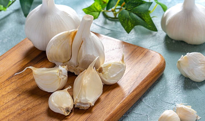 ear pain relief,home remedies for ear pain,natural earache remedies,ear pain management,earache relief tips,ear pain remedies,health tips for ear pain,earache home treatments,ear pain relief methods,coping with ear pain,healthy living with ear pain,ear pain remedies at home,natural relief for ear pain,soothing ear pain naturally,easing ear discomfort,wellness tips for ear pain,ear pain management strategies,holistic approaches to ear pain,health tips for earache relief,alleviating ear pain naturally