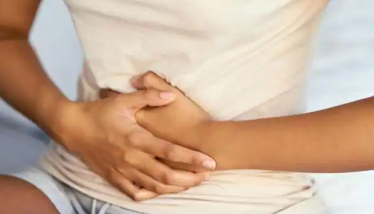 eating food in standing position,side effects of eating food in standing position,Health tips,fitness tips