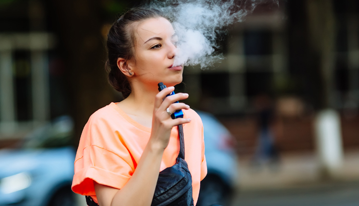 सेहत के लिए बहुत घातक हैं E-Cigarette, जानें इससे होने वाले नुकसान
