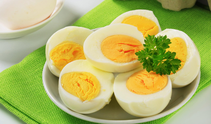 पोषक तत्वों से भरपूर हैं उबला अंडा, जानें इसके सेवन से मिलने वाले फायदे 