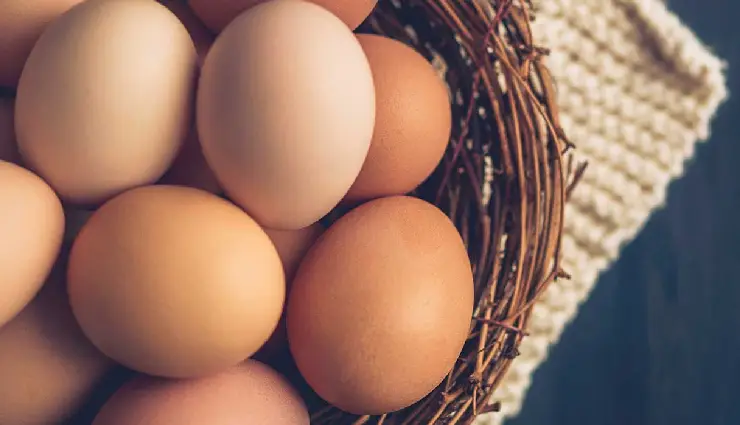 10 DIY Ways Egg Can Benefit Your Skin and Hair