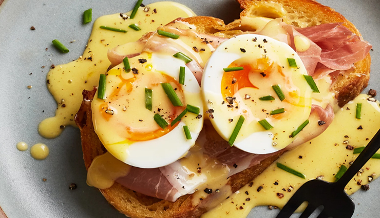 four layered eggs benedict,eggs benedict recipe,hungers truck,food,easy recipe