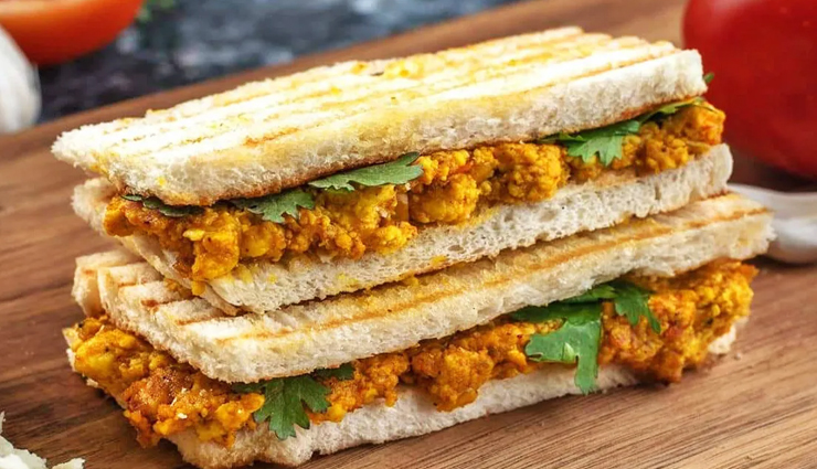 ब्रेकफास्ट के लिए सबसे अच्छा ऑप्शन है अंडा भुर्जी सैडविंच #Recipe 