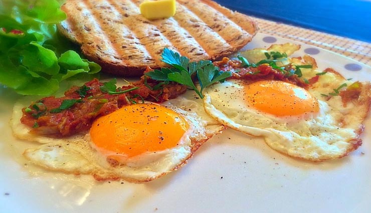 सर्दियों में बनाए 'हाफ फ्राई अंडा', स्वाद के साथ मिलेगी सेहत #Recipe