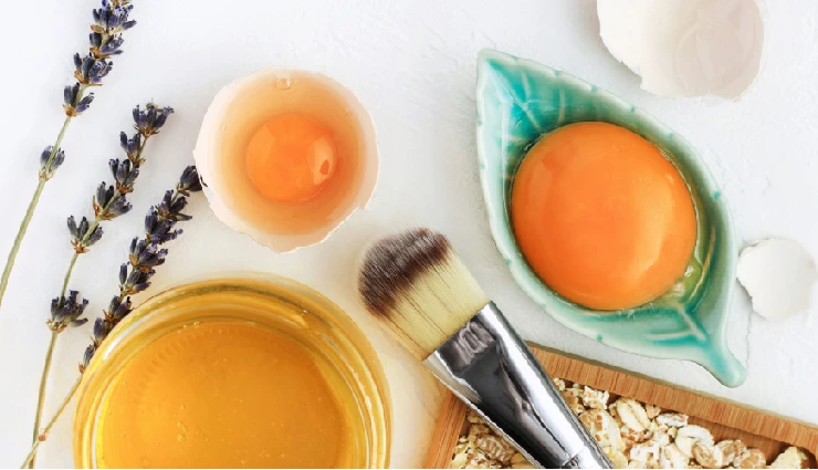 dry hair treatment,rough hair remedy,eggs for hair,smooth hair naturally,silky hair tips,hair care home remedies,egg hair mask,natural hair softening,damaged hair repair,healthy hair solutions