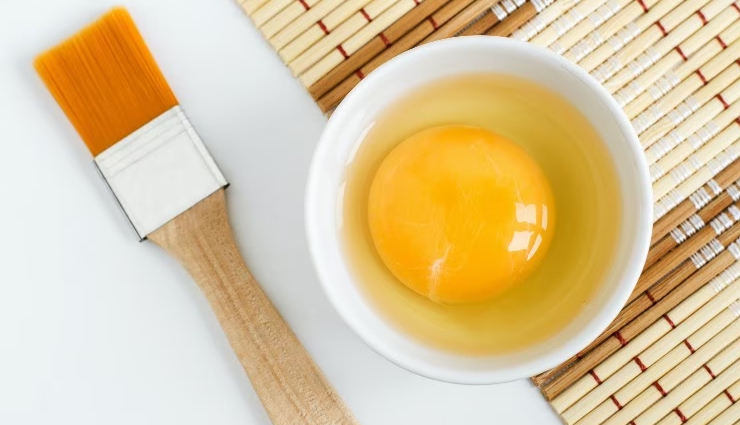 benefits of egg white for skin,egg white for hair,egg white face mask,egg white for acne,egg white for glowing skin,egg white hair mask,natural remedies with egg white,egg white for skin tightening,egg white for dandruff,diy egg white treatments