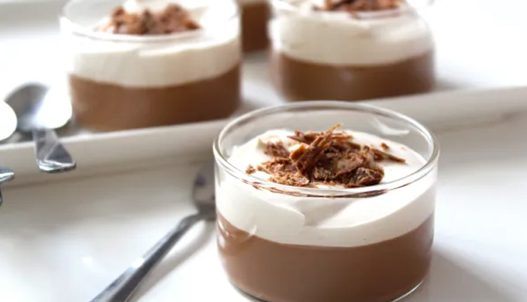 eggless chocolate custard pudding,eggless custard pudding recipe,chocolate custard pudding without eggs,kid-friendly chocolate pudding,easy eggless dessert,allergy-friendly custard pudding,creamy chocolate pudding,quick chocolate custard recipe,egg-free custard pudding,delicious vegan chocolate pudding