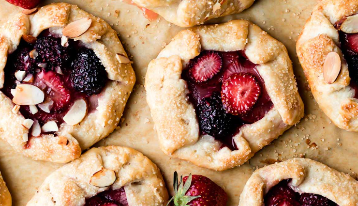 Recipe- Eggless Mixed Fruit Galette