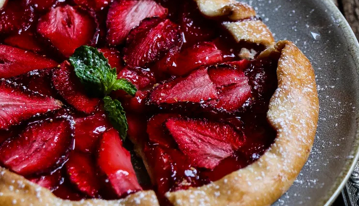 eggless mixed fruit galette,eggless mixed fruit galette recipe,Eggless Recipe,mixed fruit recipe,recipe,sweet dish recipe