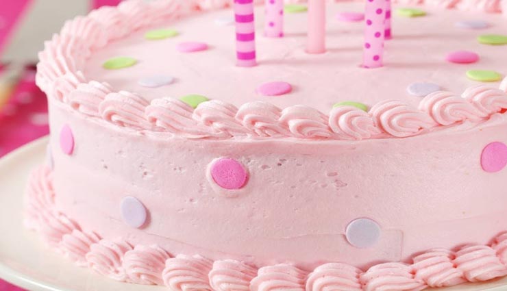 Christmas Special : घर पर ही बनाए एगलेस वनीला केक, वो भी प्रेशर कुकर में #Recipe