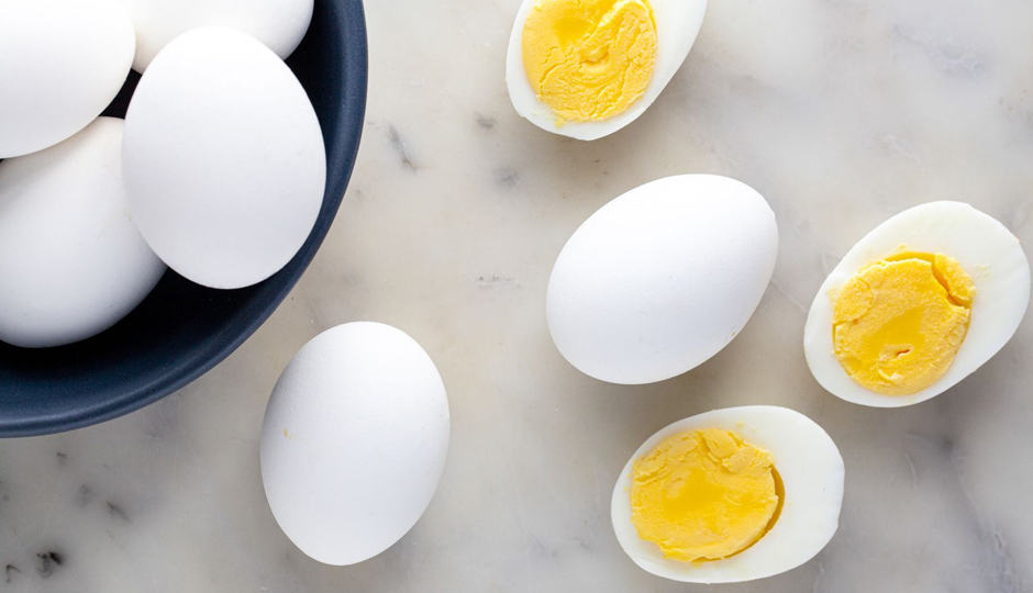 8 Amazing Health Benefits of Eggs