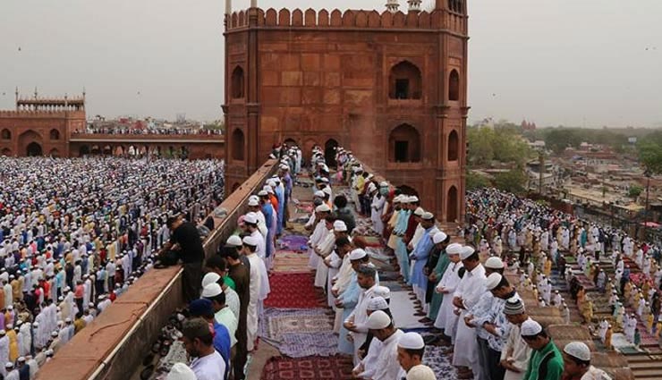 Eid 2019: PM मोदी ने उर्दू और अंग्रेजी में संदेश लिखकर दी बधाई, कहा - मैं दुआ करता हूं कि सभी को खुशियां मिले