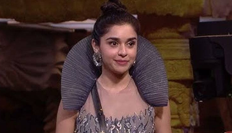 kangana ranaut,actress kangana ranaut,javed akhtar,lyricist javed akhtar,kangana javed,Hrithik Roshan,eisha sinh,bb 18,bigg boss 18