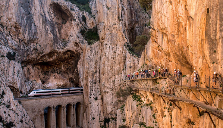 dangerous hiking,dangerous hiking trails,most dangerous hiking trails,travel,holidays,travel guide,travel tips