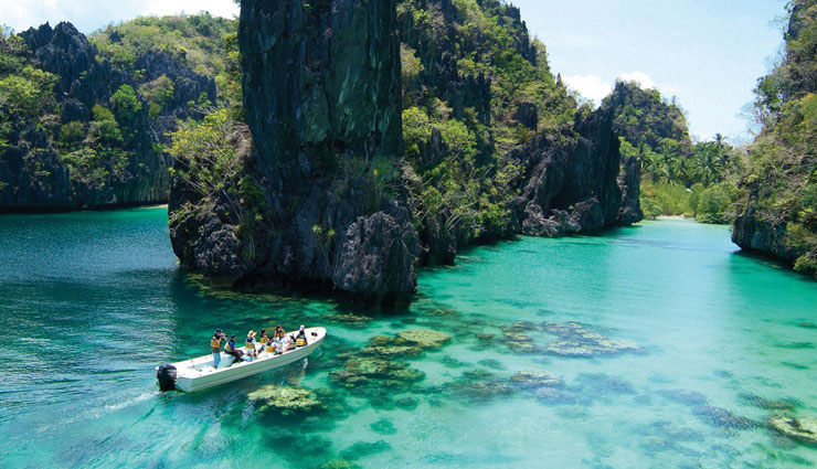 el nido,activities to do in el nido,kayaking,philippines