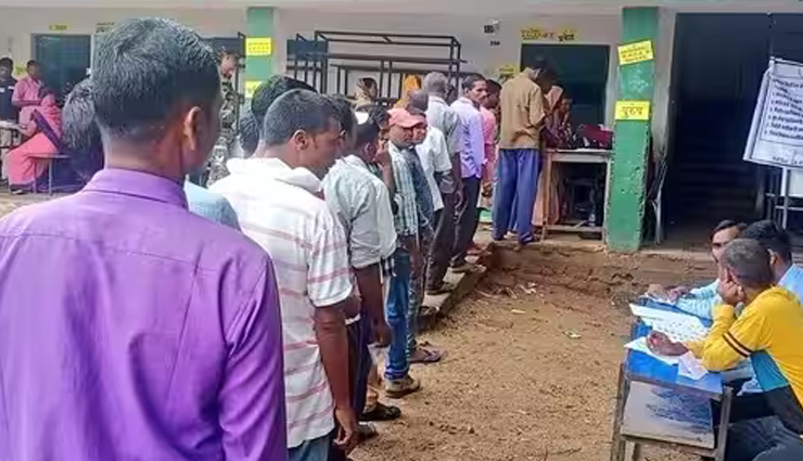 6 राज्यों की 7 विधानसभा सीटों के उपचुनाव की मतगणना जारी, घोसी व बागेश्वर में भाजपा आगे