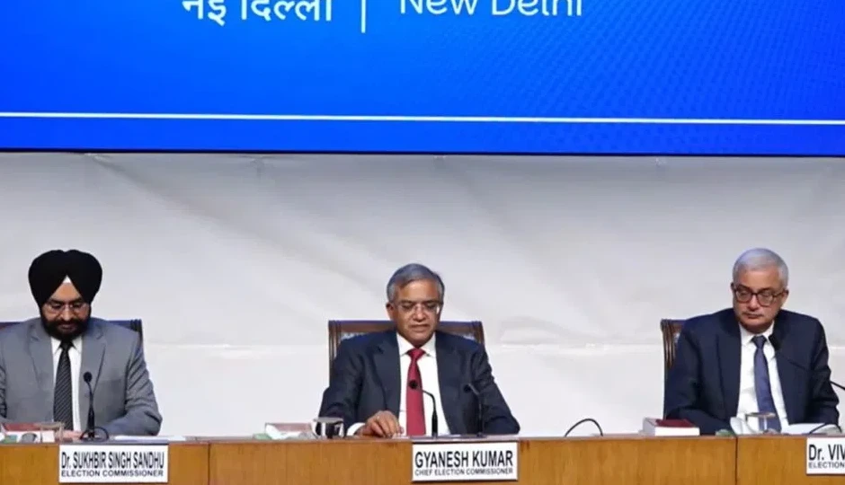चुनाव आयोग की प्रेस कॉन्फ्रेंस: CEC बोले- हमारे लिए सभी दल बराबर, वोट चोरी के आरोपों पर दो टूक सफाई