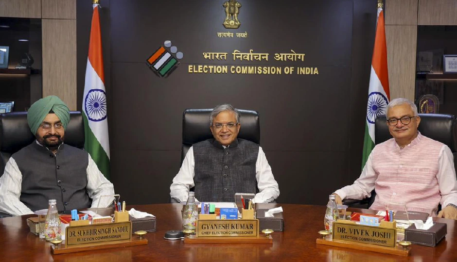 बिहार चुनाव पर मंथन, बीजेपी की मांग, दो चरणों में हो मतदान