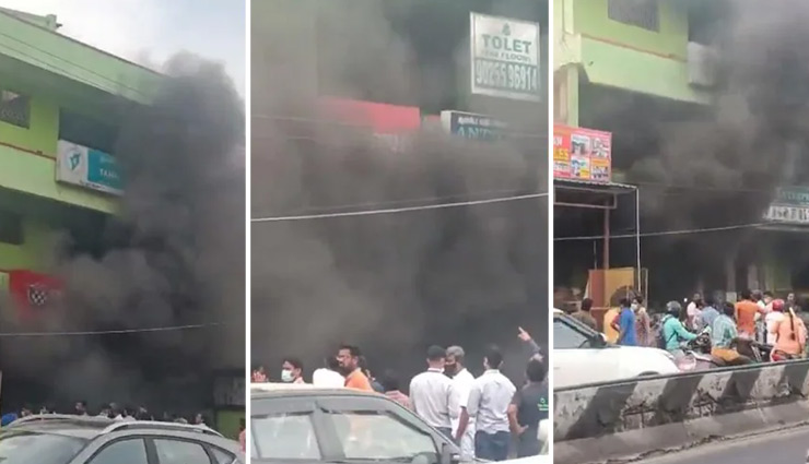 शोरूम में चार्ज के दौरान ई-बाइक में लगी आग, 17 इलेक्ट्रिक स्कूटर जलकर खाक