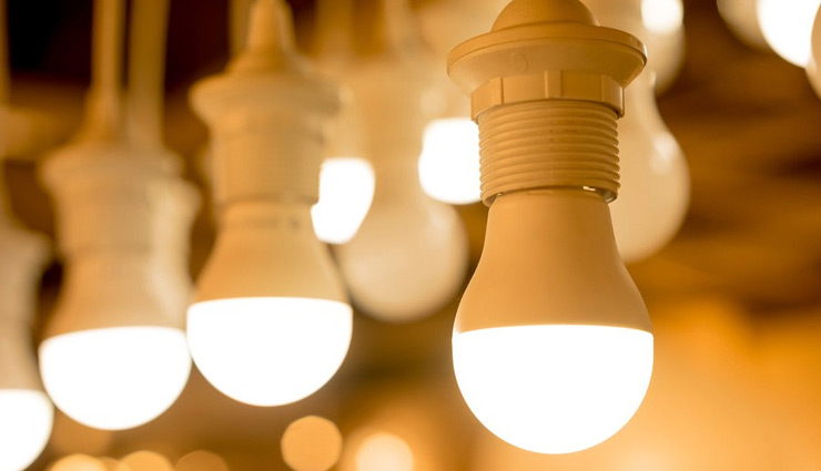 मोबाइल की तरह जल्द बदल सकेंगे बिजली कंपनियां, मोदी सरकार का ये नया प्लान