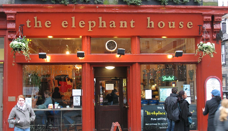 harry potter european locations,must-visit harry potter sites in europe,alnwick castle harry potter,london zoo harry potter scene,warner bros. studio tour harry potter,platform 9¾ king cross,czocha castle harry potter larp,the elephant house edinburgh,jacobite steam train harry potter,harry potter filming locations in europe,harry potter attractions in europe,european harry potter experiences,alnwick castle hogwarts filming location,king cross station platform 9¾,harry potter tours in europe,harry potter-inspired travel in europe,must-see harry potter spots in europe,real-life harry potter destinations in europe,harry potter fan sites in europe,harry potter-themed travel experiences in europe