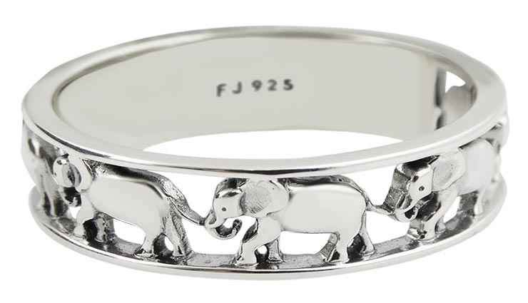 astrology tips,astrology tips in hindi,rings to shine your luck,fortune by rings