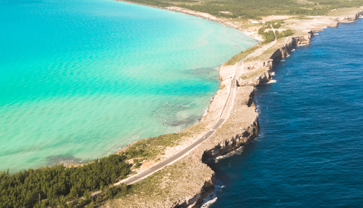 places to visit in the bahamas,mesmerizing attractions in the bahamas,must-see destinations in the bahamas,top tourist spots in the bahamas,exploring the beauty of the bahamas,unforgettable places in the bahamas,hidden gems of the bahamas,bahamas travel highlights,discovering the bahamas enchanting locations,experiencing the magic of the bahamas