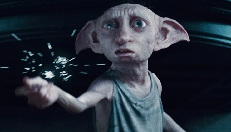 सीसीटीवी में कैद हुआ एल्फ जैसा जीव, वीडियो को 3 करोड़ से ज्यादा लोगों ने देखा elf creature,weird story,weird news