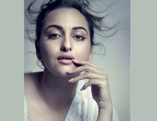 Elle Cover Girl Sonakshi Sinha Amazing Looks