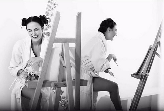 bollywood,elli avrram,elli evrram photoshoot,viral photo,entertainment,gossips