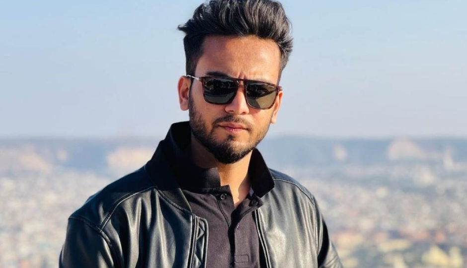 urfi javed,model urfi javed,urfi dress,urfi outfit,urfi video,urfi lips,urfi face,elvish yadav,bharti singh,laughter chefs 2,elvish marriage