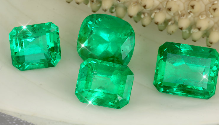 different gemstones,ruby gemstone,manik,pearl gemstone,moti,red coral gemstone,moonga,emerald gemstone,panna,yellow sapphire gemstone,pukhraj,blue sapphire gemstone,neelam,diamond stone,hessonite gemstone,gomed,cats eye stone,astrology about gemstones,right way to wear gemstones,astrology tips