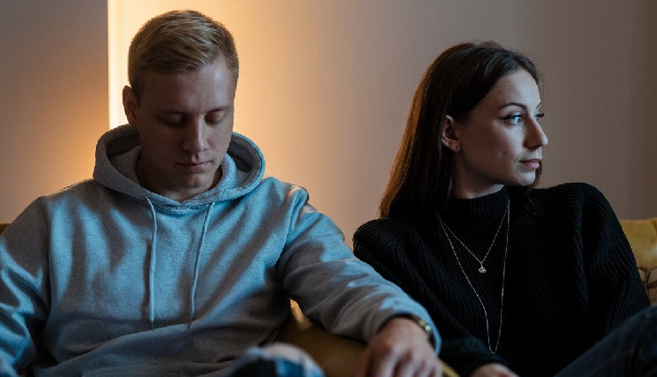 10 Major Reasons Why Men and Women Prefer Avoiding Emotional Intimacy in Marriage