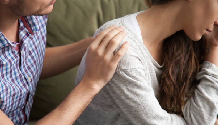 loneliness in marriage causes,signs of loneliness in marriage,causes of feeling lonely in a marriage,loneliness signs in a marital relationship,understanding loneliness in married life,factors contributing to loneliness in marriage,signs of emotional isolation in marriage,recognizing loneliness in a marital bond,addressing loneliness within marriage,coping with loneliness in a relationship,identifying signs of marital loneliness,loneliness triggers in married life