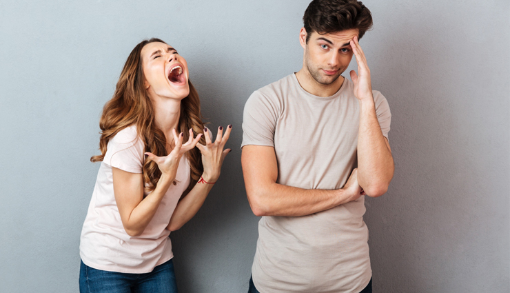 emotionally unavailable,women emotionally unavailable,signs women emotionally unavailable