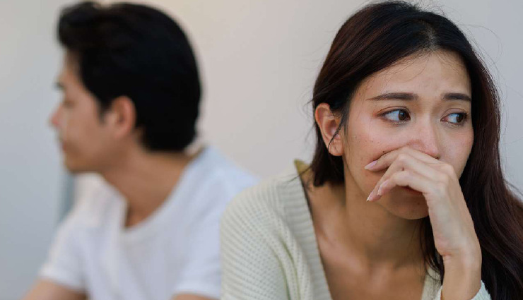 emotional detachment in marriage,signs of emotional disconnection,loss of emotional intimacy,detached spouse,emotional distance in relationships,fixing emotional detachment,emotional disengagement signs,rebuilding intimacy in marriage,causes of emotional detachment,how to reconnect in marriage,lack of communication in relationships,marriage emotional issues,relationship counseling tips,emotional intimacy loss