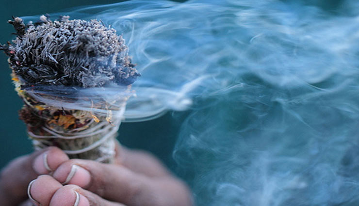 astrology,astrology tips,astro tips,negative energy in home,prosperity in home