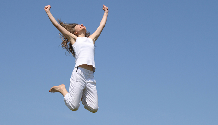 क्या सर्दियों में बादाम और किशमिश भिगोकर खाना फायदेमंद है? जानें ड्राई फ्रूट्स के सेवन का सही तरीका eating soaked almonds in winter,benefits of soaked raisins,dry fruits consumption,almonds and raisins health benefits,winter nutrition tips,ayurvedic dry fruits,healthy winter snacks,soaked dry fruits benefits,almonds and raisins diet,winter dry fruit recipes