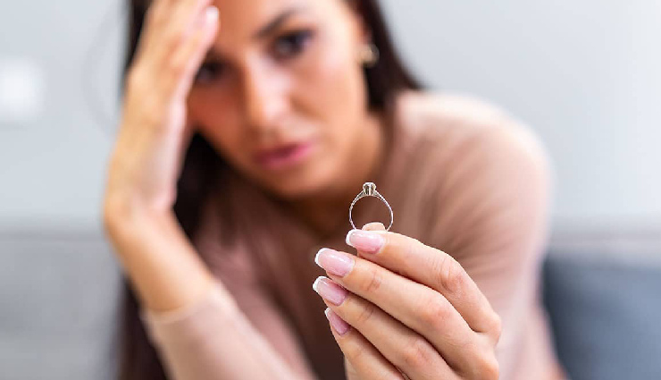 signs to break off an engagement,should i call off my engagement,red flags before marriage,engagement doubts,relationship warning signs,reasons to cancel engagement,toxic relationship signs,premarital counseling advice,marriage compatibility issues,unhealthy relationship signs