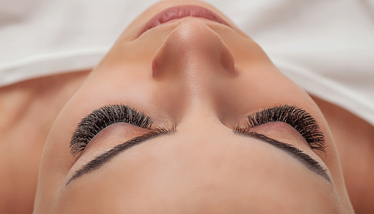 navratri 2024 makeup,soft glam makeup navratri,navratri makeup tutorial,easy navratri makeup tips,dewy makeup look navratri,soft brown eyeshadow,glamorous navratri makeup,festive makeup navratri,step-by-step navratri makeup,glossy lips navratri