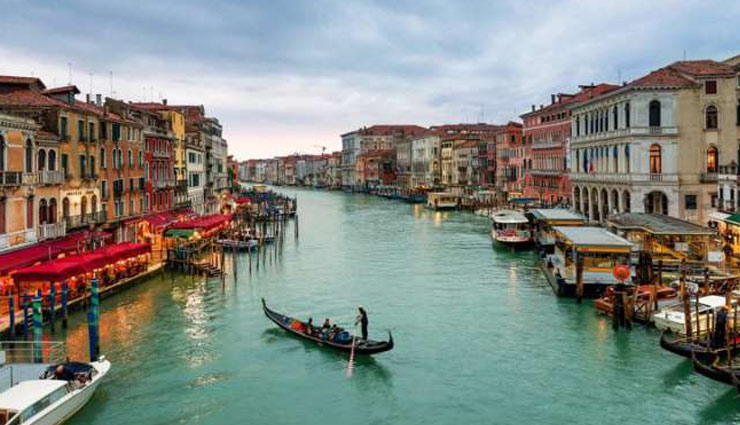 नदी के किनारे बैठकर ले यहाँ के खूबसूरत नजारों का मजा, दिलाते हैं सुख की अनुभूति places to visit,foreign places,natural places