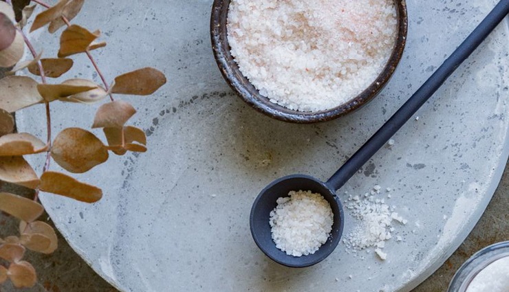 ingrown hairs removal,underarm hair removal tips,prevent ingrown hairs,home remedies for ingrown hairs,ingrown hair treatment,how to get rid of ingrown hairs,ingrown hair remedies,ingrown hair prevention,underarm hair care,reduce ingrown hair discomfort,skincare for ingrown hairs