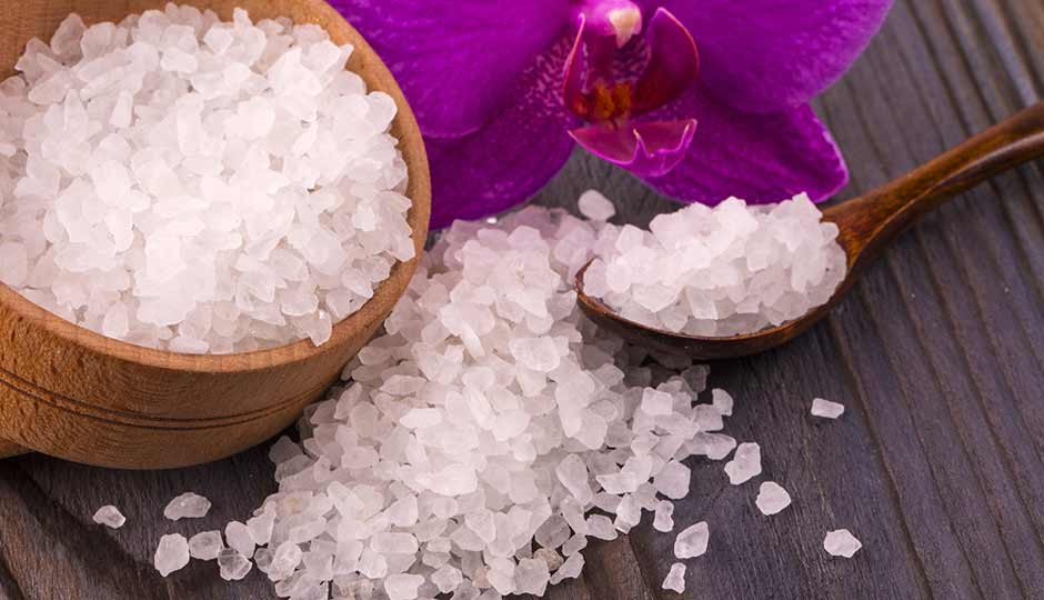 9 Benefits of Epsom Salt for Skin and Hair