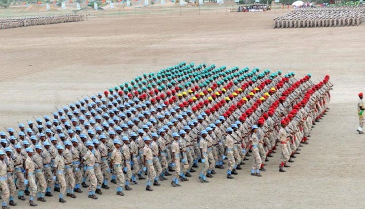 अनोखा देश जहां नहीं कोई ATM और पाबंदियां हैरान करने वाली