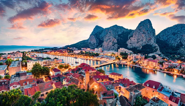 must visit countries to visit in eastern europe,holiday,travel,tourism