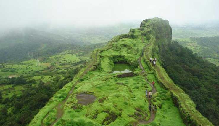 best escapes from mumbai,weekend trips from mumbai,places to visit near mumbai,lonavala,kolad,lavasa,karnala bird sanctuary,kamshet